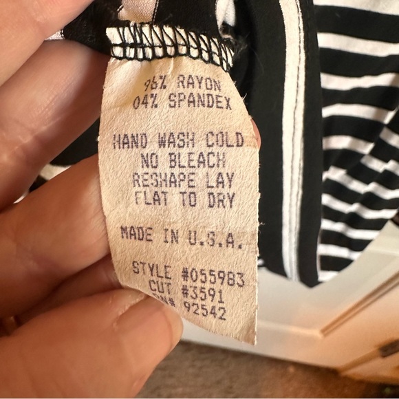 Harlow size XL striped top - Picture 7 of 7